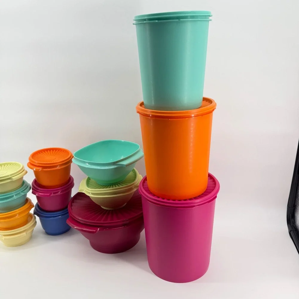 Tupperware wonderlier canister